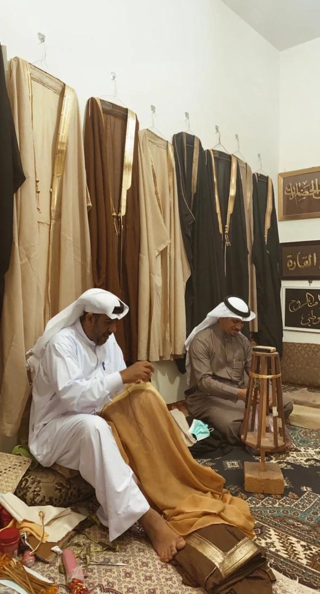 An academic recommendation to teach it in school and university curricula .. "Al-Bisht Al-Hasawi" Al-Ahsa was unique in its weaving, and it reached internationality through UNESCO as the oldest and most expensive dress in the world