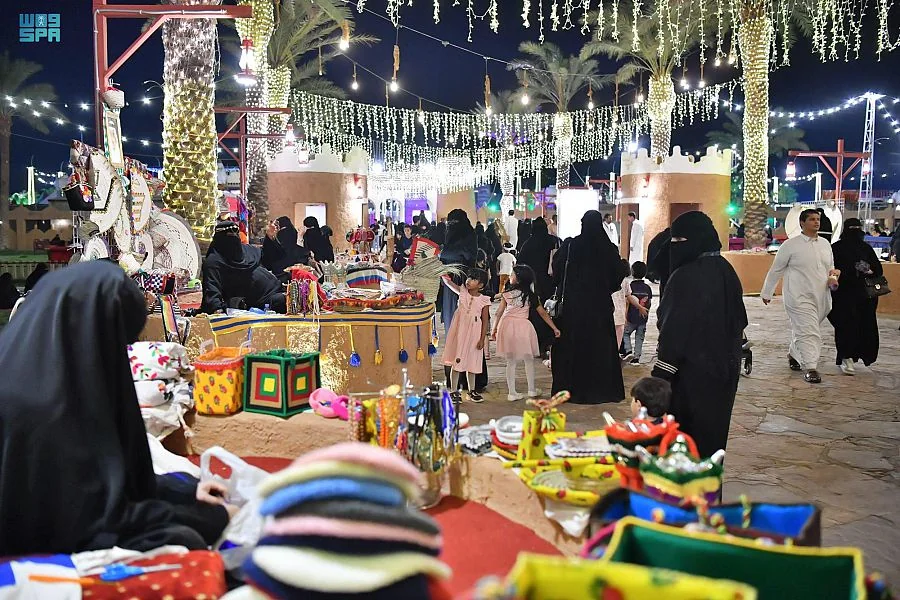 In the shadows of heritage and historical sites .. Hail Heritage House displays its folk chants and activities in front of more than 7,000 visitors