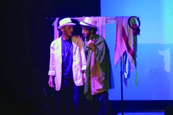 Performance of the play "Exhibition of Wooden Legs" at the Cairo International Theater Forum the day after tomorrow