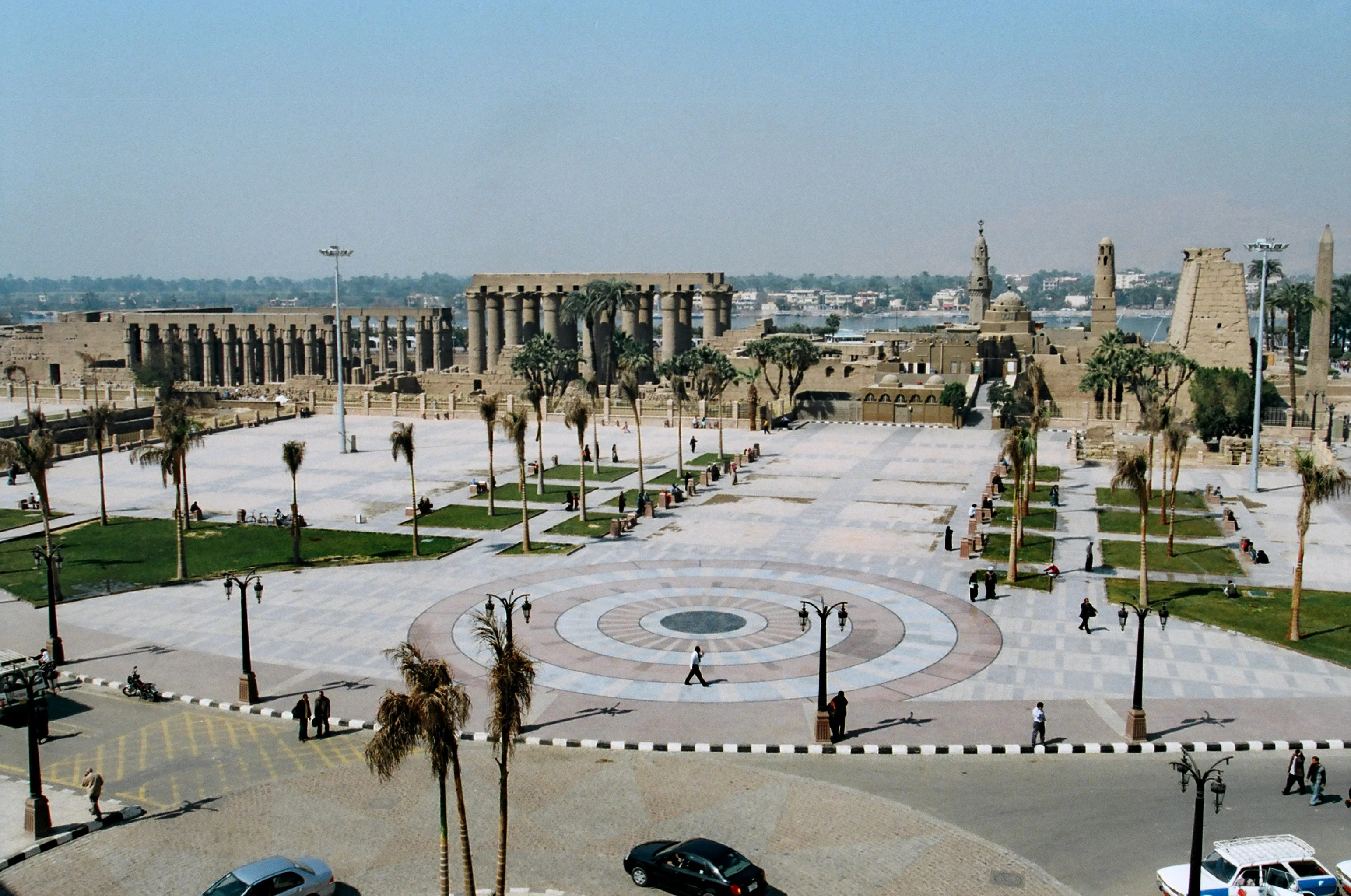 Luxor.. a city that returns its visitors to the time of poetry in ancient Egypt .. temples and tombs whose walls record love and romance poems 3,500 years old
