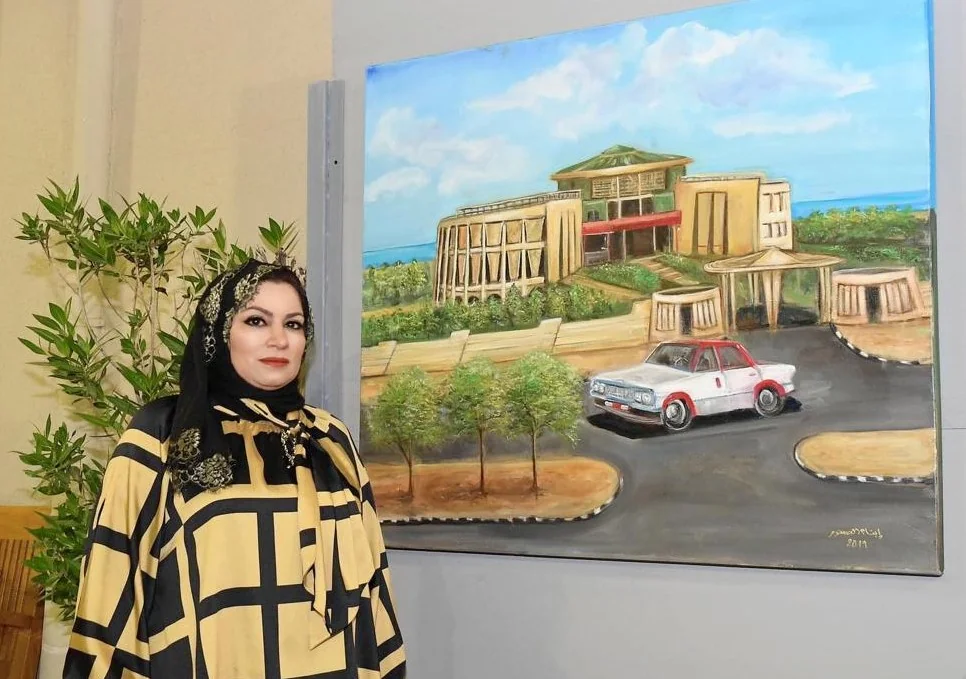 She has a presence in many Saudi exhibitions related to architecture and heritage: A Kuwaiti artist documents the architecture and heritage of her homeland in artistic paintings carrying the scent of history