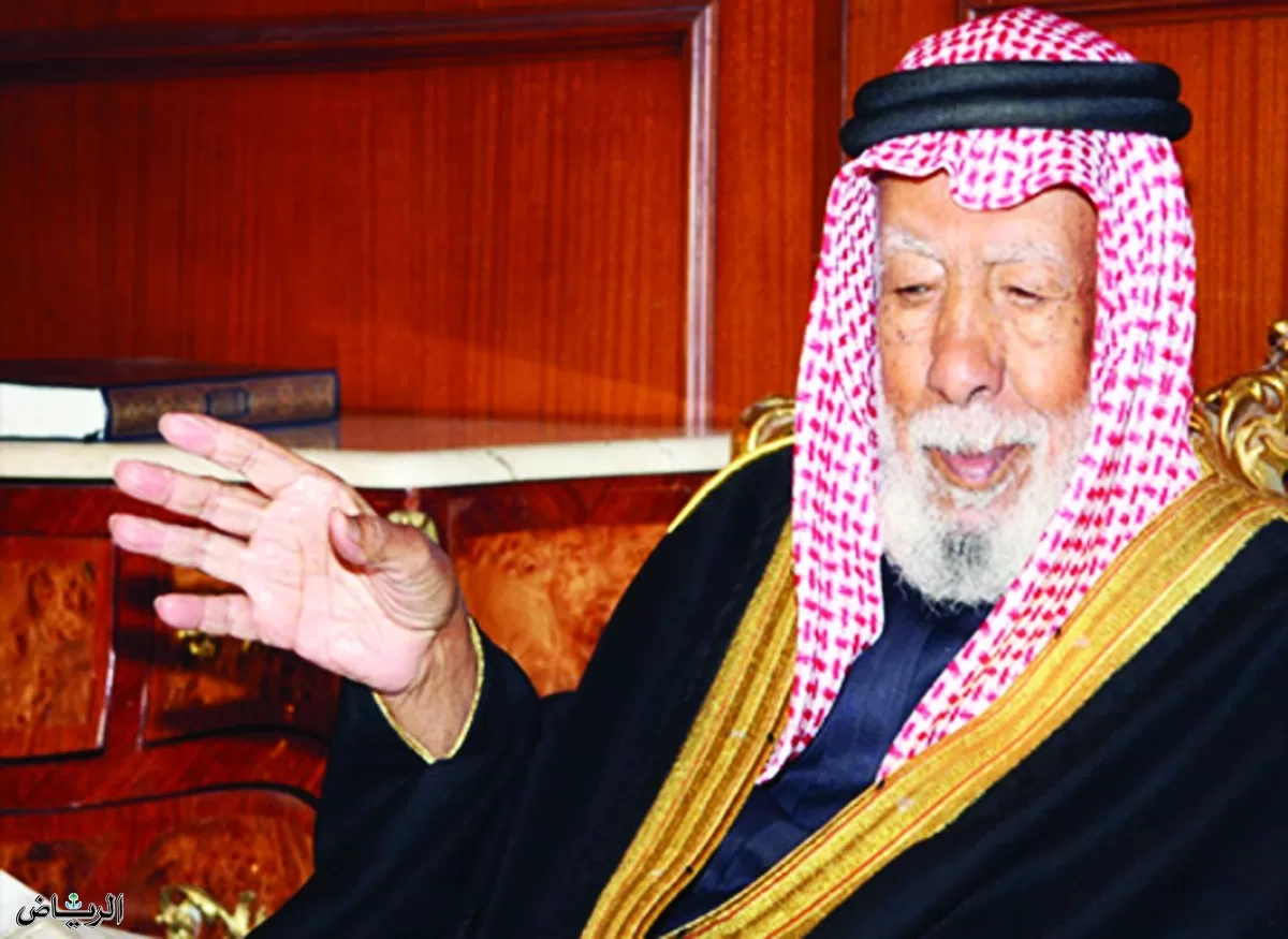 The writer Abdullah bin Khamis gifts the Saudi reader 80,000 books