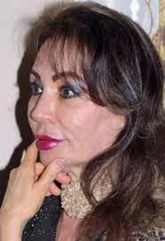Saudi poet Badia Kashgari participates in the poetry evening held by the Bahrain Creative Forum on the occasion of its inauguration