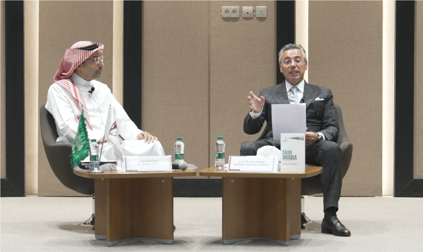 بروفسور إيطالي في ضيافة مكتبة الملك عبدالعزيز العامة بالرياض يؤكد أن المملكة أصبحت مركزًا عالميًا للإنتاج والابتكار