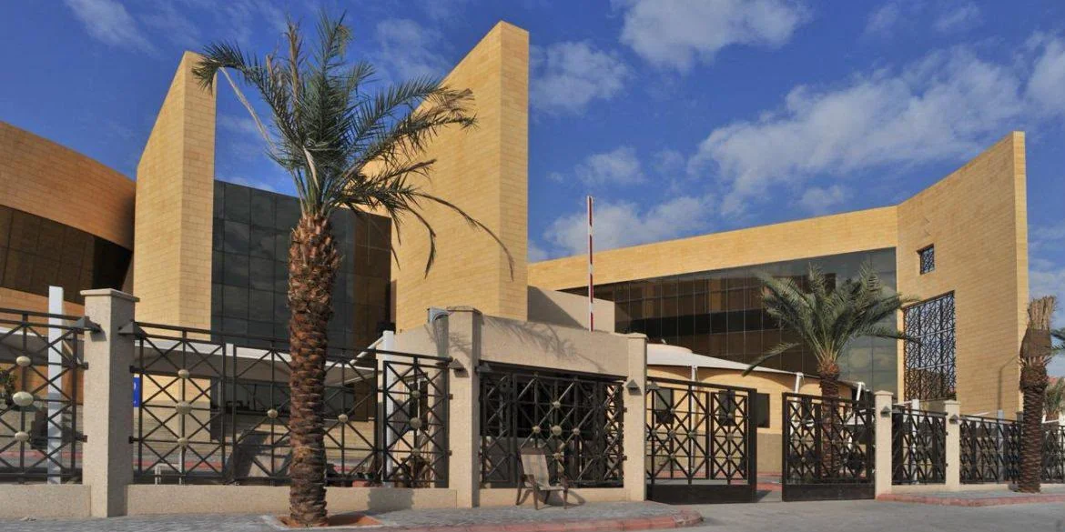 ما بين الكتب التاريخية والمصورة وقصص الأطفال .. مكتبة الملك عبدالعزيز العامة تبرز الهوية الوطنية عبر إصداراتها المتنوعة